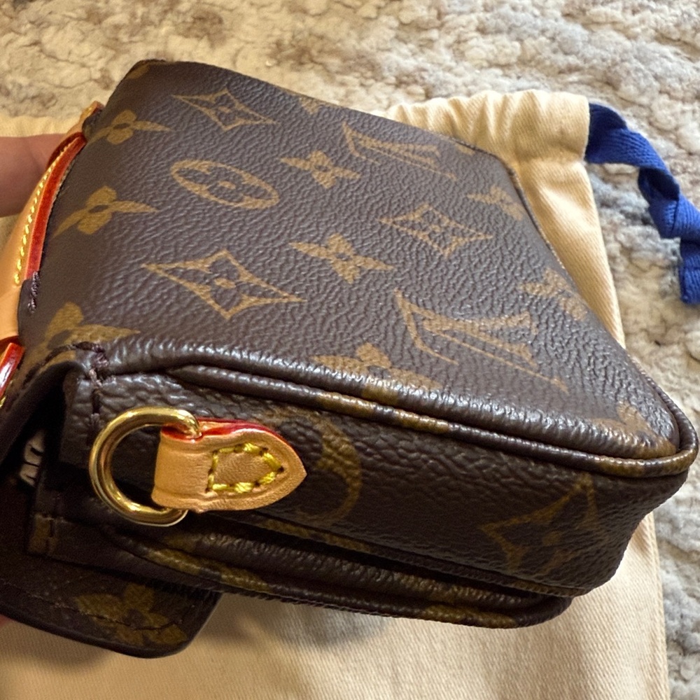 Louis Vuitton Micro Métis bag - Picture 16 of 16
